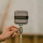 Lumena 5.1CH Mini 迷你行動電源LED燈 (粘土米色)